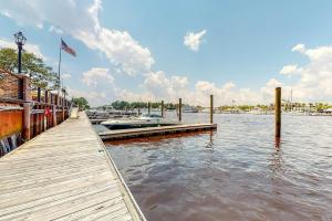 Willowbend at Barefoot Landing