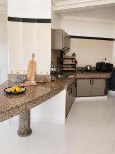 Spacious apartment with sea view