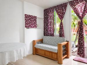 Tropical oasis near Dorados Oaxtepec and Six Flags
