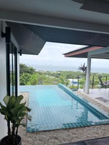 Suksiri pool villa kohlarn