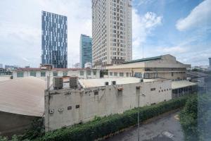 Modern City Apartment D4