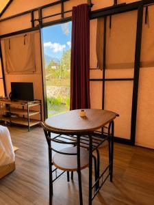 BirdNest Glamping