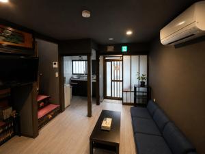 Kujo Station 3 min Private Manga Loft 6 Osaka Guests Ninja House