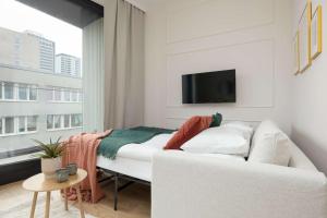 Modern Studio Krochmalna with Air Conditioning Near Centre of Warsaw by Noclegi Renters
