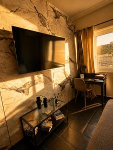 Athens Majesty Supreme Suite