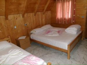 Guest house Xheni