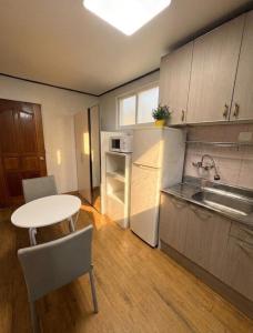 고려대 KU Station 7min Cozy Stay for 1-2 Guests