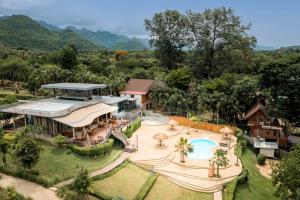 Binlha Raft Resort