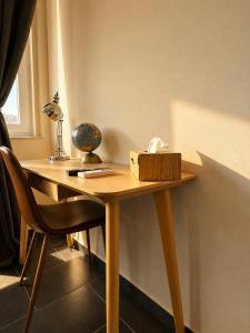 Marble Crown Deluxe Suite