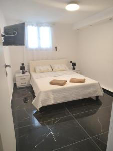 Luxury Apartment By GM
