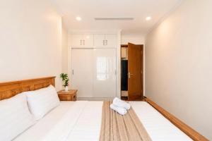 Vinhome Central Park 2 bedroom apartment