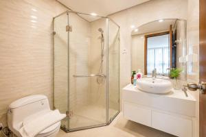 Vinhome Central Park 2 bedroom apartment