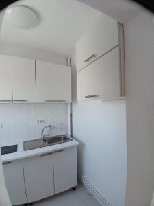 Apartament 1 camera , Garsoniera