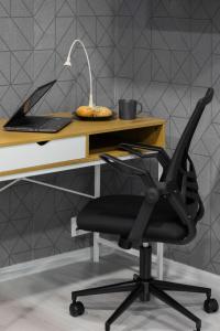 Stylish Studio for 2 Guests in Warsaw with Remote Work Space by Noclegi Renters