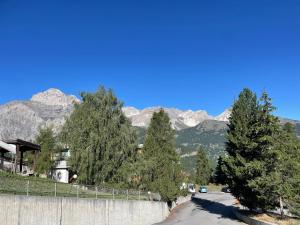 San Sicario-Bilocale ristrutturato-Vista Alpi-Vicino Piste, Centro-Wi-Fi, Parcheggio