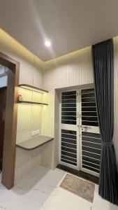 Modern 1BHK Private Two Balconies One Floor one Apartment Central Nashik