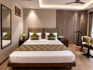 Hotel IP Royal By Qotel