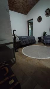Linda casa com piscina e churrasqueira PM122