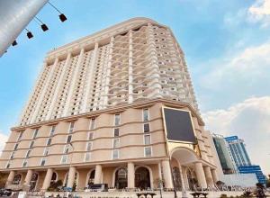 Tan Son Nhat Airport Luxury Terra Royal Residence