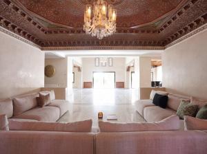 Villa Zitouna Luxe Pool & Golf and Garden Amelkis
