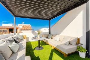 Coast Suites