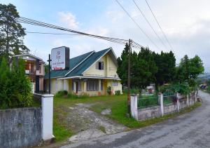 Maya Sari Cottage Homestay
