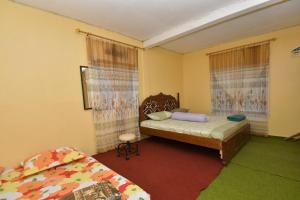 Maya Sari Cottage Homestay