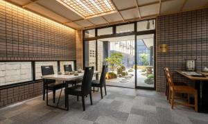 心斎橋難波関空直通 Ambers Hostel