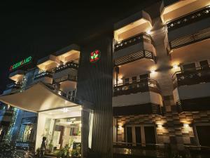 Hotel Dreamland