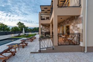 Villa Nebo i More