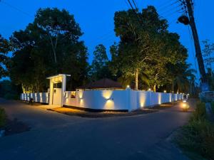 Joy Junction Denipitiya
