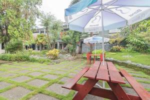 RedDoorz Plus @ Otista Garut