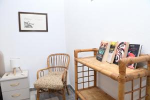 Spacious Garden Apartment in Villa