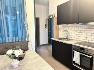 Thaly Residence - Can register a parking space