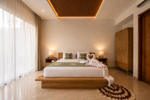 CASA AEZOE VILLA SEMINYAK BY Management Villa Pulau