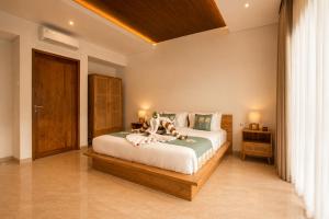 CASA AEZOE VILLA SEMINYAK BY Management Villa Pulau