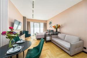 ANS Hanza Tower Apartment No 506 - Swimming pool, sauna, jacuzzi, viewing terrace