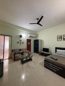 The Tiny Abode- A 1RK homestay