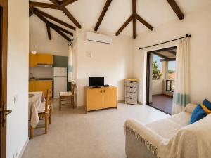 10 F-Appartamento con veranda vicino al mare