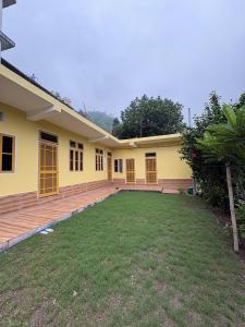 Savastays Tapovan hill Room with kitchenette