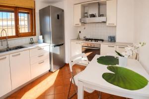 Roma Mare Terrace House