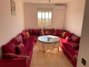 Beautiful Room in a bright apartment with elevator & view