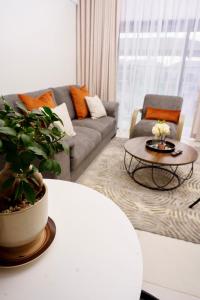 Myra Suites Sarona