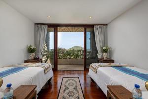 Ayara Surin Villa