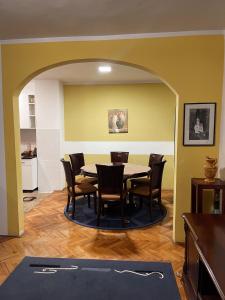 3-Bedroom Apartment in Sutomore