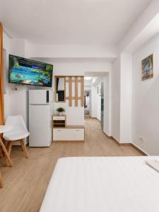 Central Comfort Suites - Geo13