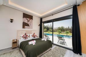 Design villa, huge pool & sunsets Essaouira
