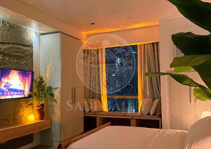 Sadi Baluy Cozy Studio near Rockwell with Free Pool Access