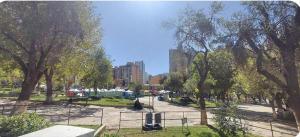 Departamento céntrico, cálido y con una vista que enamora