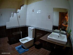 Koh Phangan Bungalows - Maduea Wan House